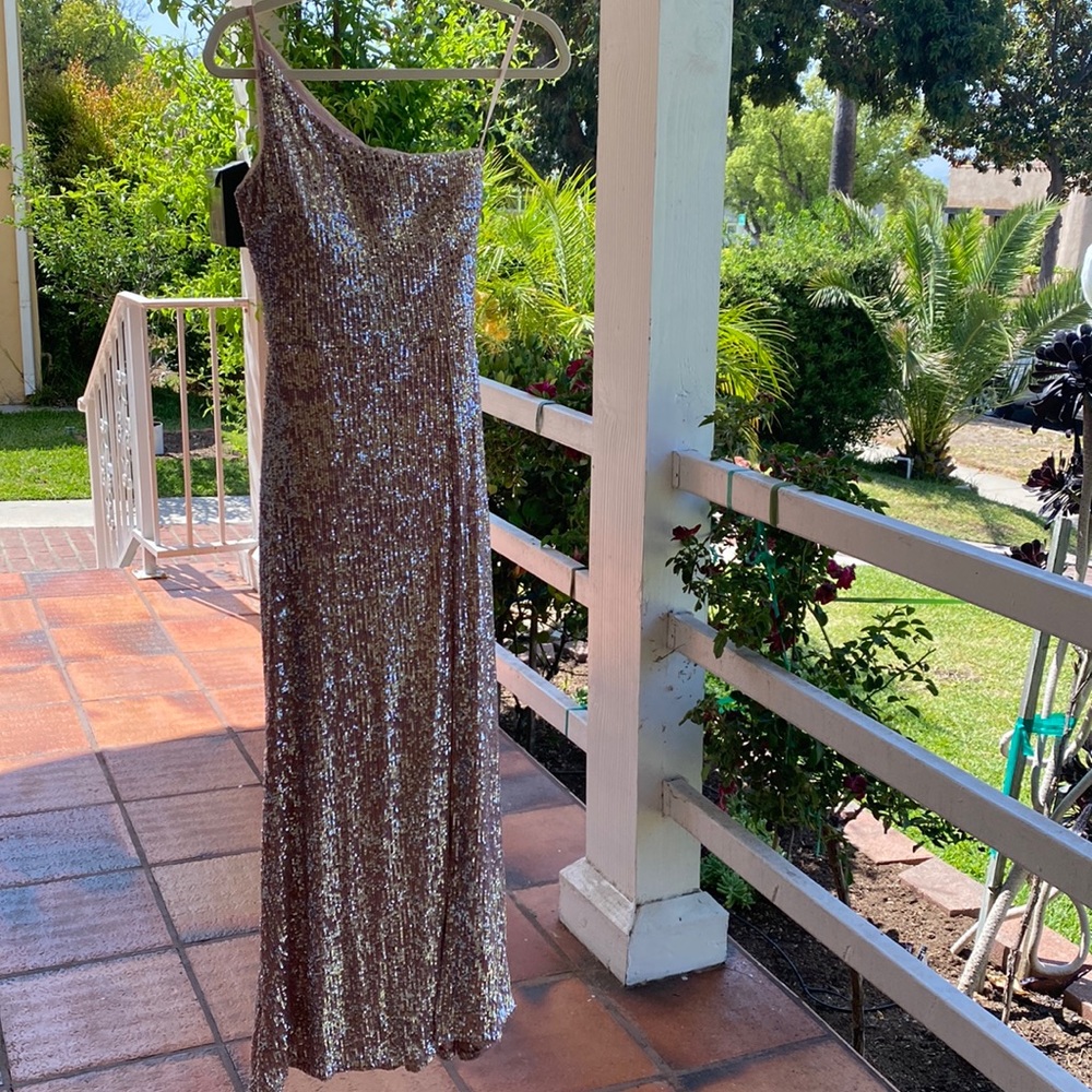 One shoulder Pink Sequin Dress